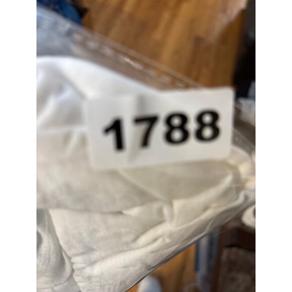 Mouchette XS White Scoop Neck Short Sleeve T-Shirt 50% Cotton 50% Polyester Made - Picture 9 of 9